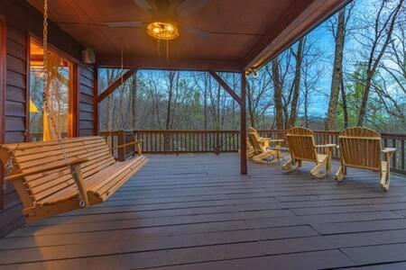 Вілла Family Fun-Relax-Mtn View-Game Rm-Hottub Блу-Ридж Екстер'єр фото