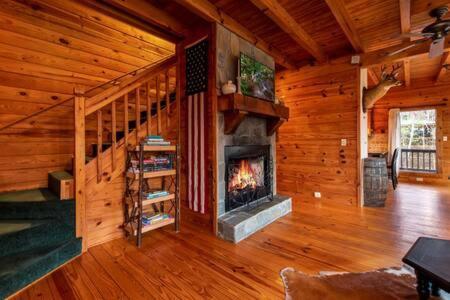 Вілла Family Fun-Relax-Mtn View-Game Rm-Hottub Блу-Ридж Екстер'єр фото